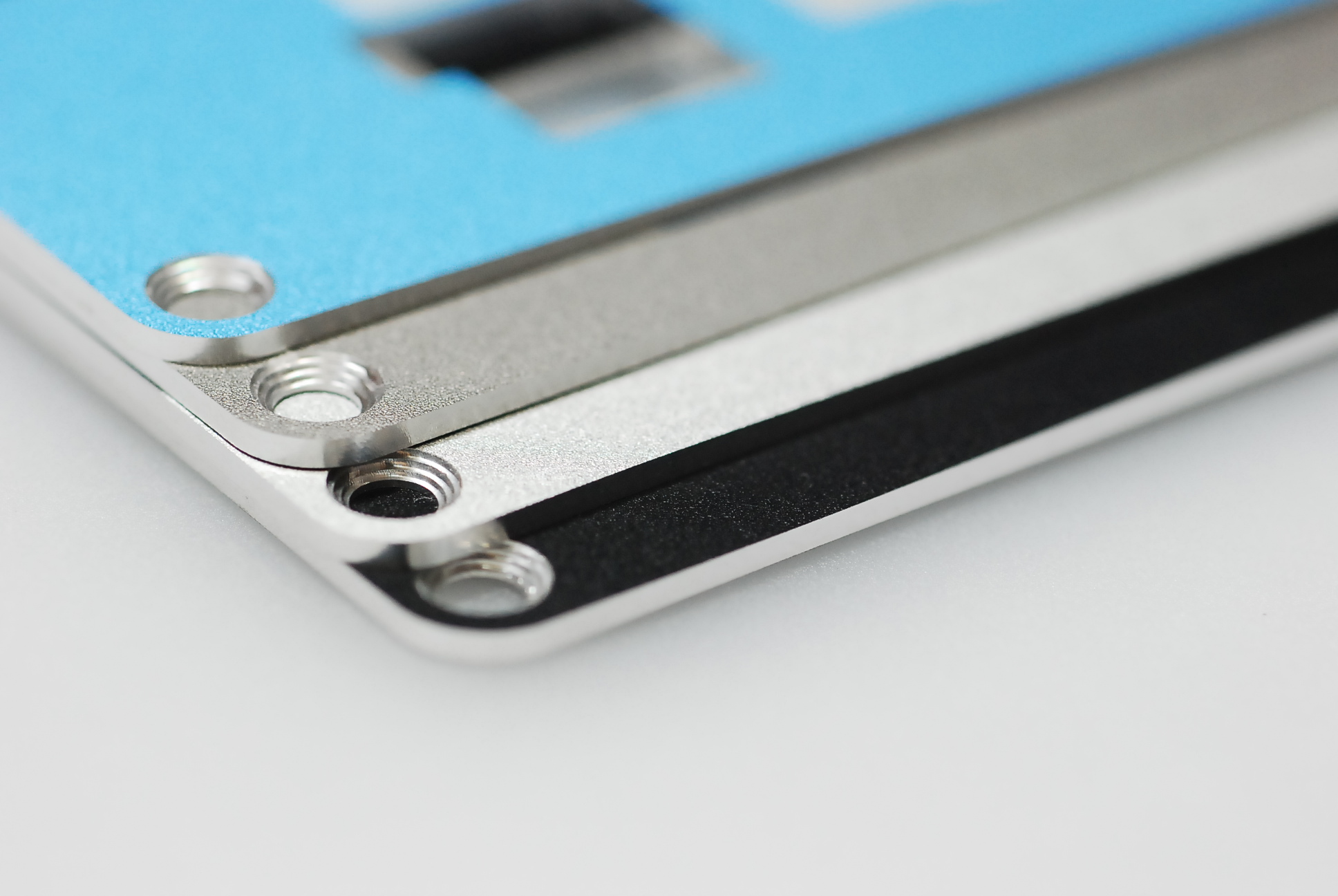 Bold Case Mini Winkeyless Store